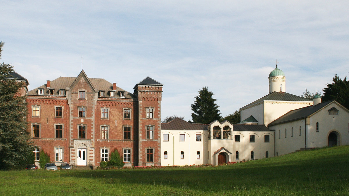web belgium Chevetogne_-_Abbaye_benedectin Jean-Pol GRANDMONT CC