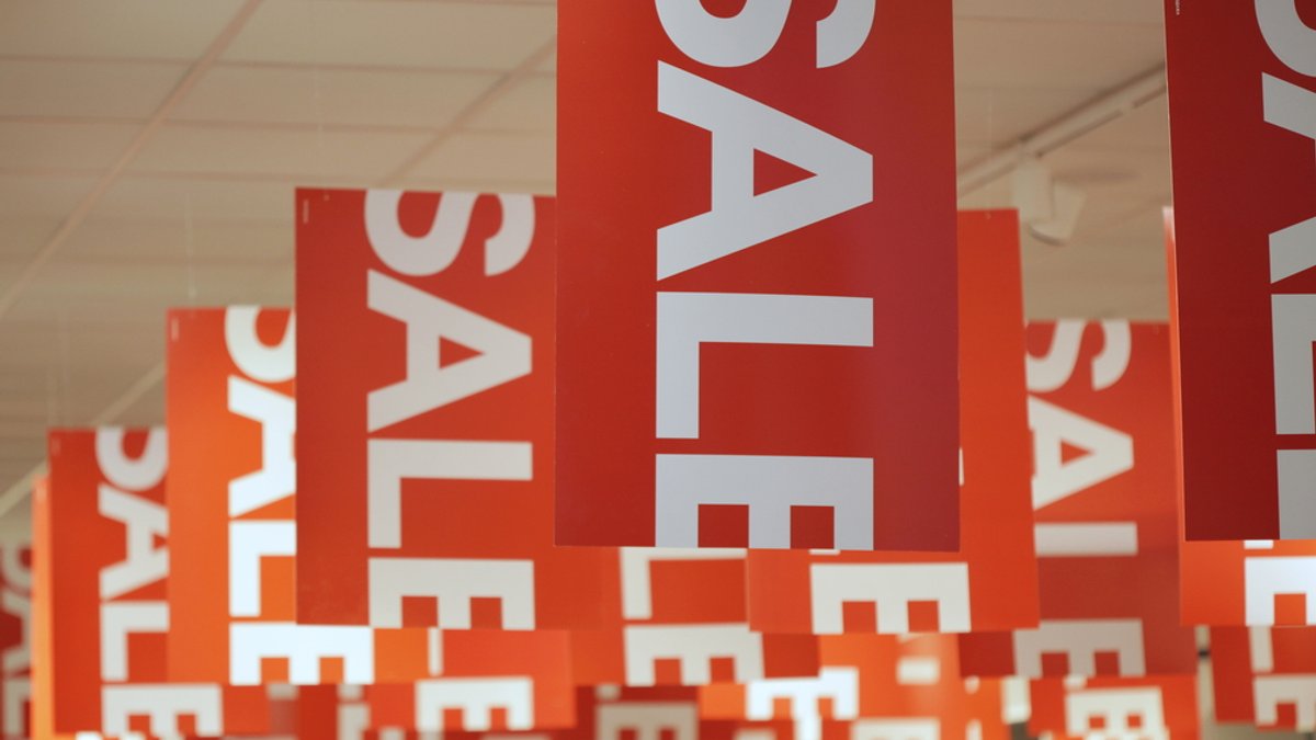 WEB–MARKET-SALE-SHOP-SHOPPING-shutterstock_259339190