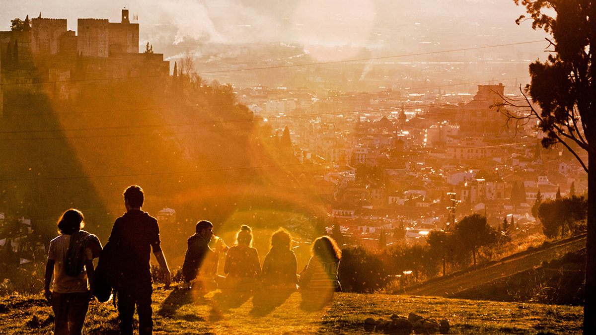 WEB-MEME-EN-St-Phillip-Neri-Victoriano-Izquierdo-Unsplash