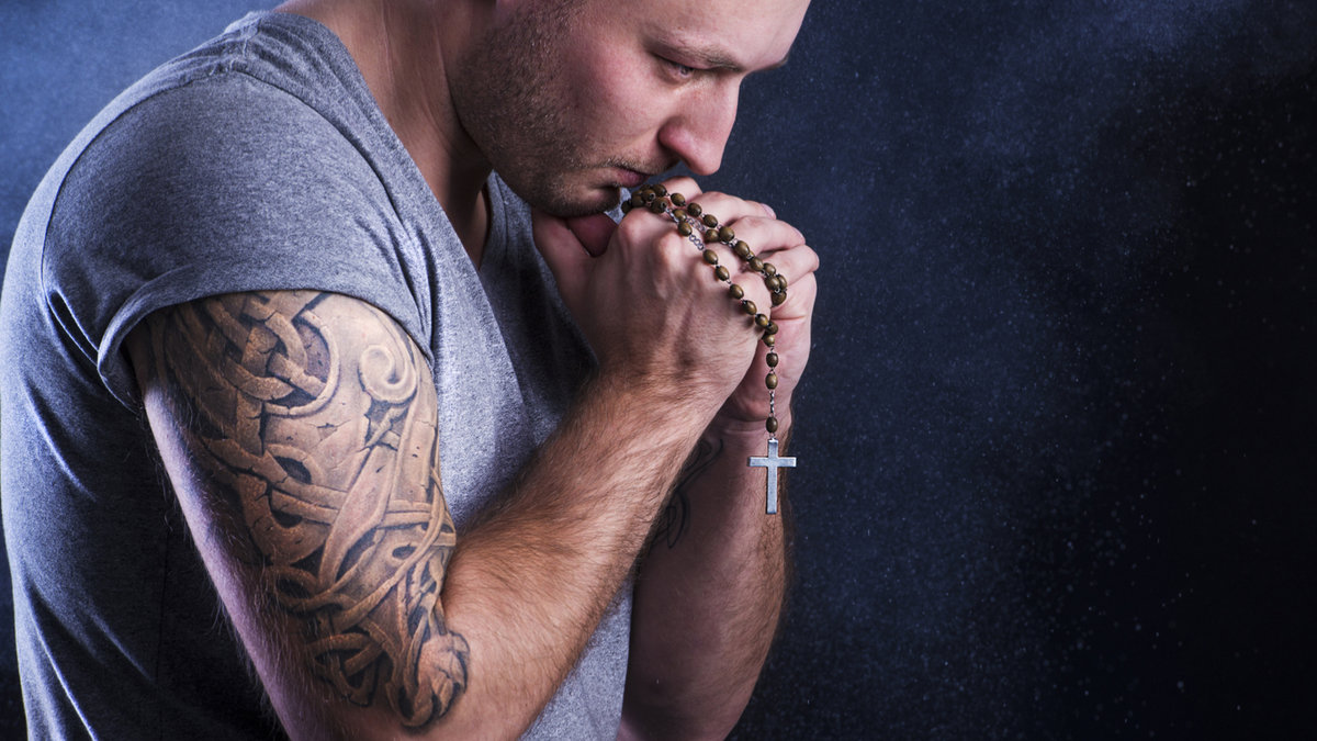 Tatouage et foi religieuse