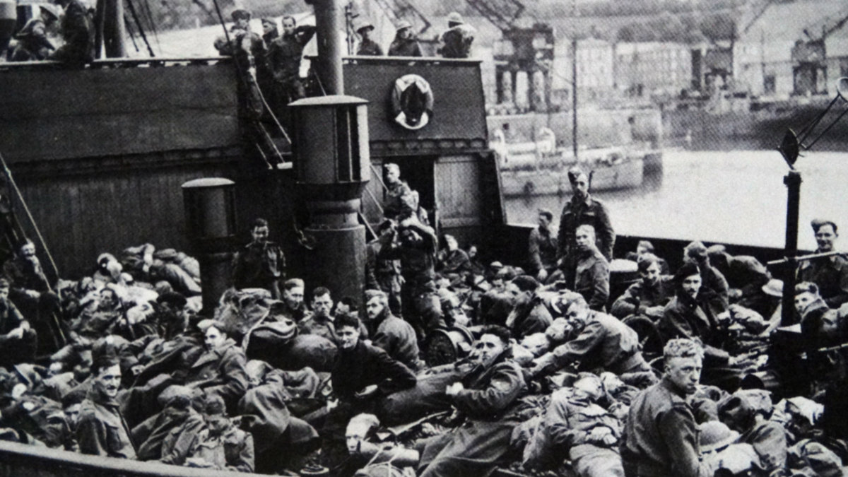 British troops evacuate from France as the German army invades 1940; Dunkirk; France