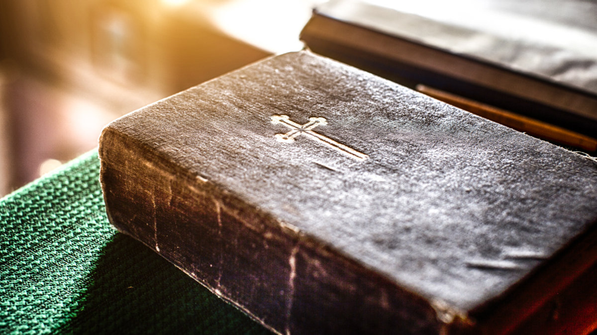 WEB3 HISTORY OF THE BIBLE Nikita TV via shutterstock_602348384