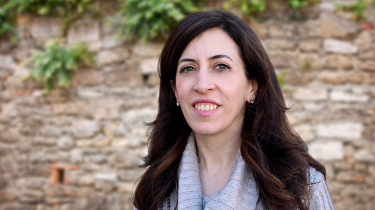 Pia_de_Solenni_Official_headshot