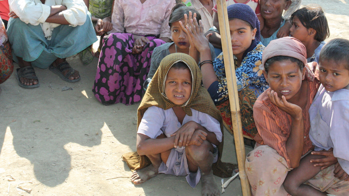 DISPLACED ROHINGYA MUSLIMS
