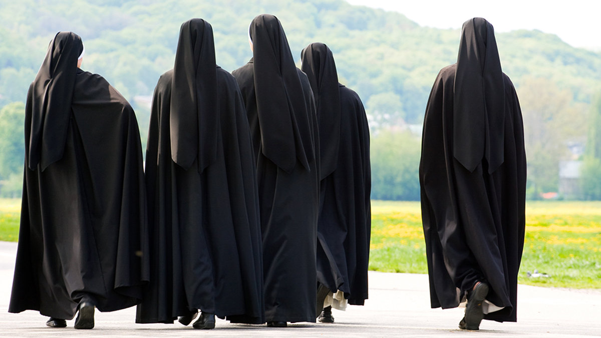 NUNS