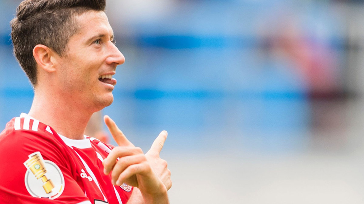 web3-robert-lewandowski-football-player