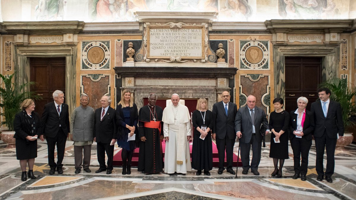 Foto Premi Nobel Disarmo_10nov