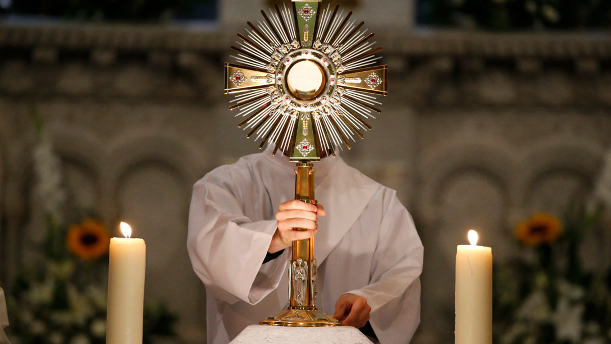 Eucharistic adoration