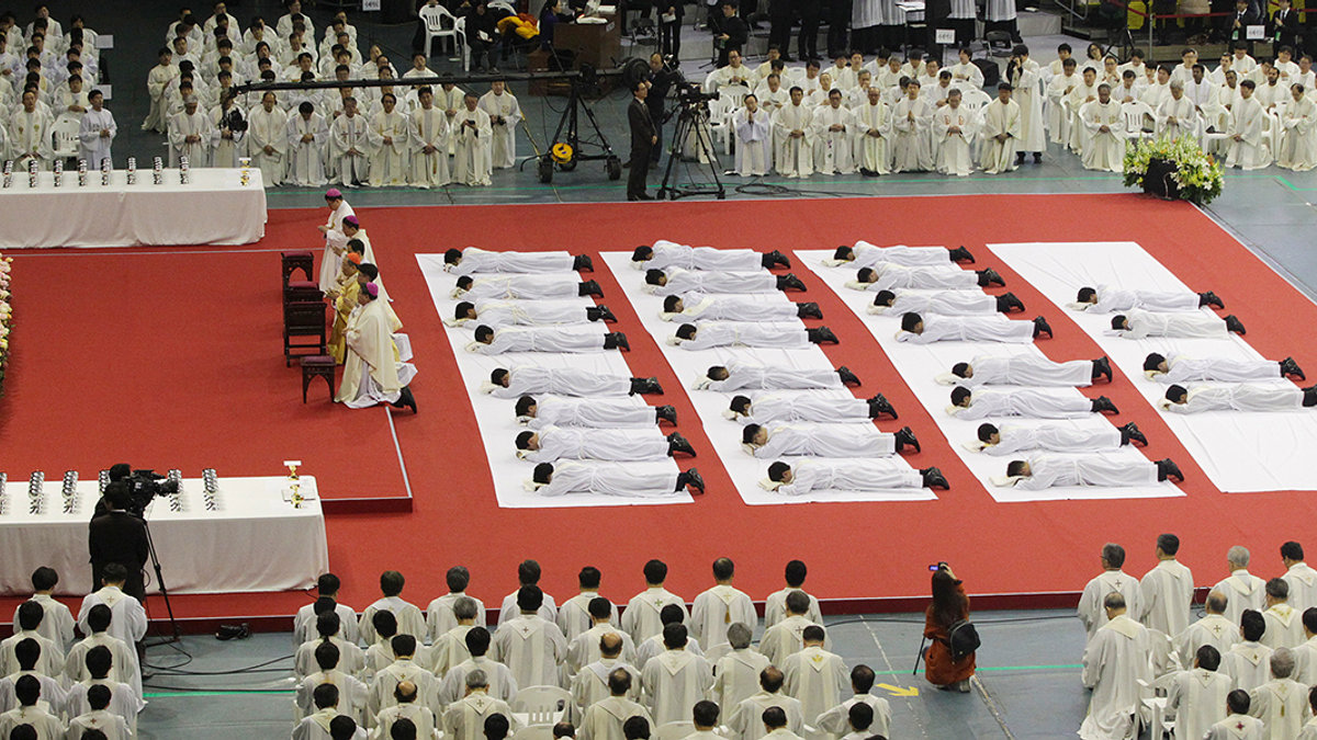 SOUTH KOREA,PRIESTHOOD