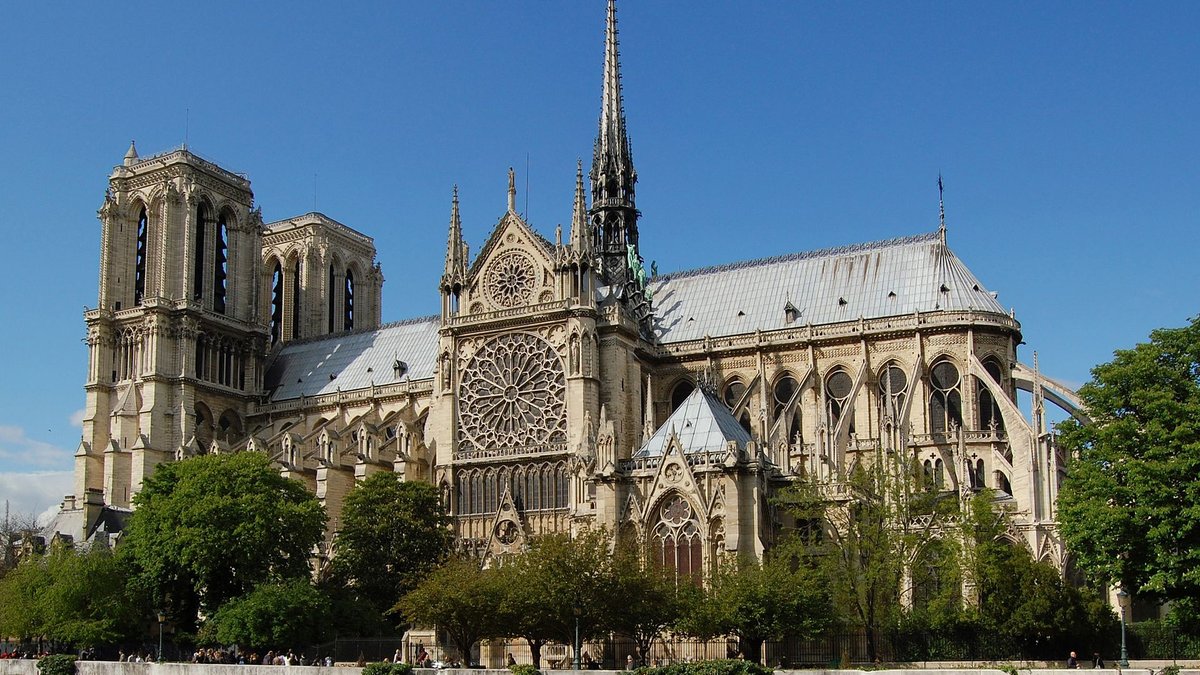 Notre_Dame_dalla_Senna_crop