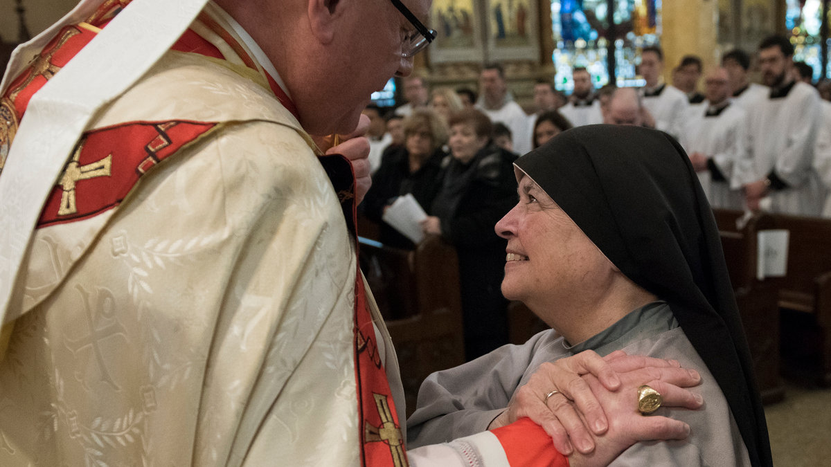 FATHER APOSTOLI,FUNERAL