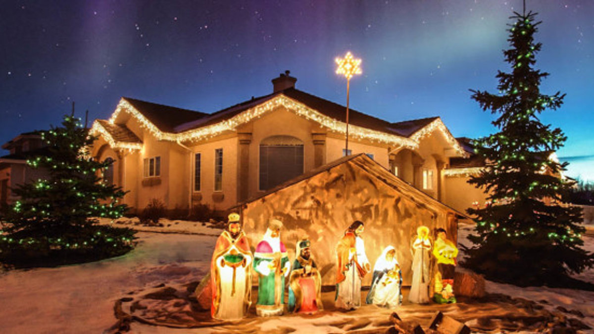 web3-blessing-your-nativity-set-travis-cc-by-nd-2-0