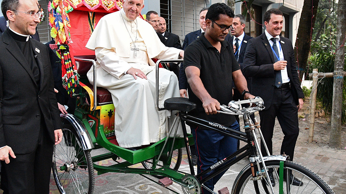 BANGLADESH-VATICAN-RELIGION-POPE