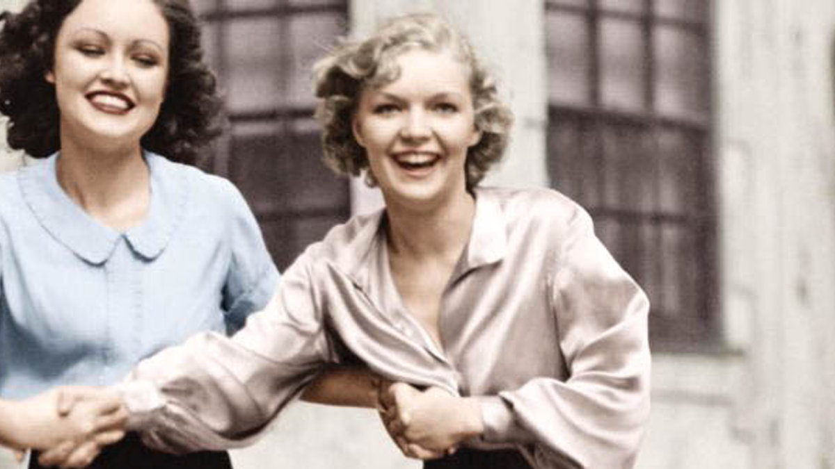 TWO WOMAN LAUGHING