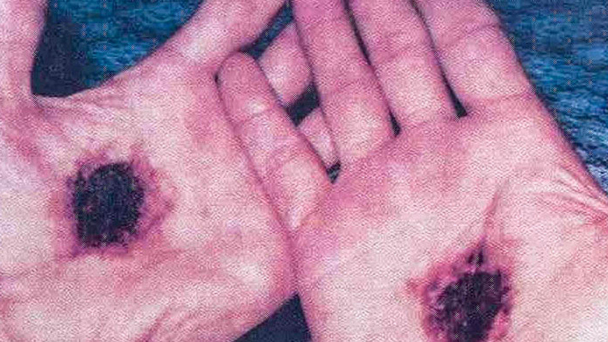 FRANCIS HOULE HANDS