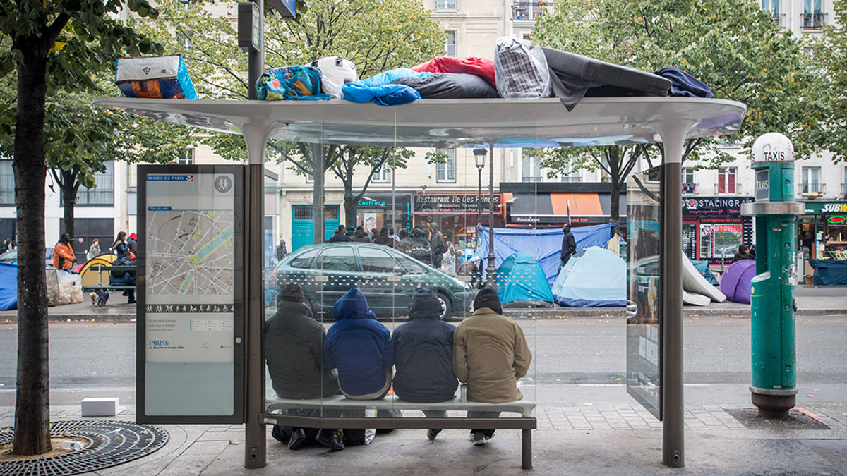 Migrants in Paris