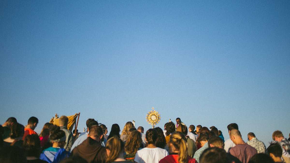 YOUNG,PEOPLE,ADORATION