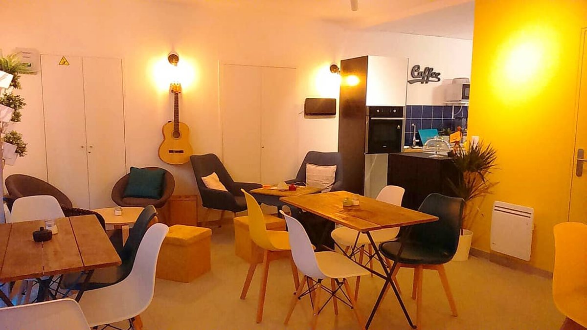 Au Chez moi à Ménilmontant