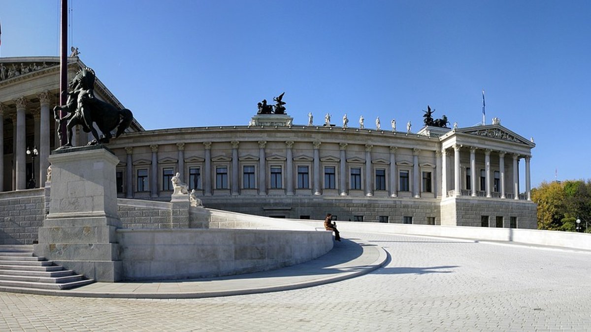 VIENNA PARLIAMENT