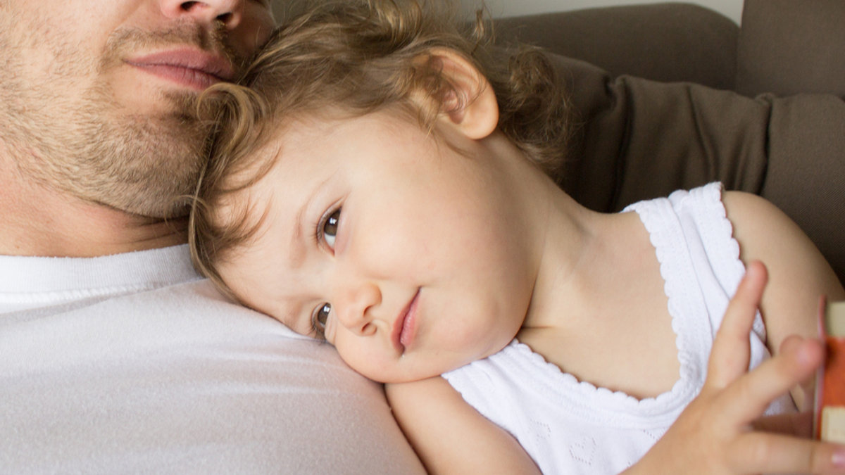 dad_child_shutterstock_657832069