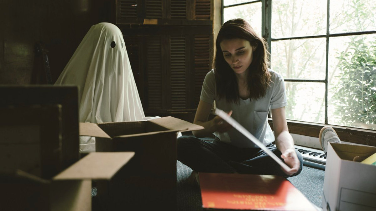 GHOST STORY