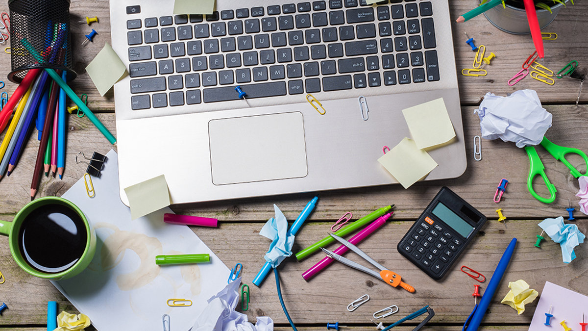 MESSY OFFICE DESK