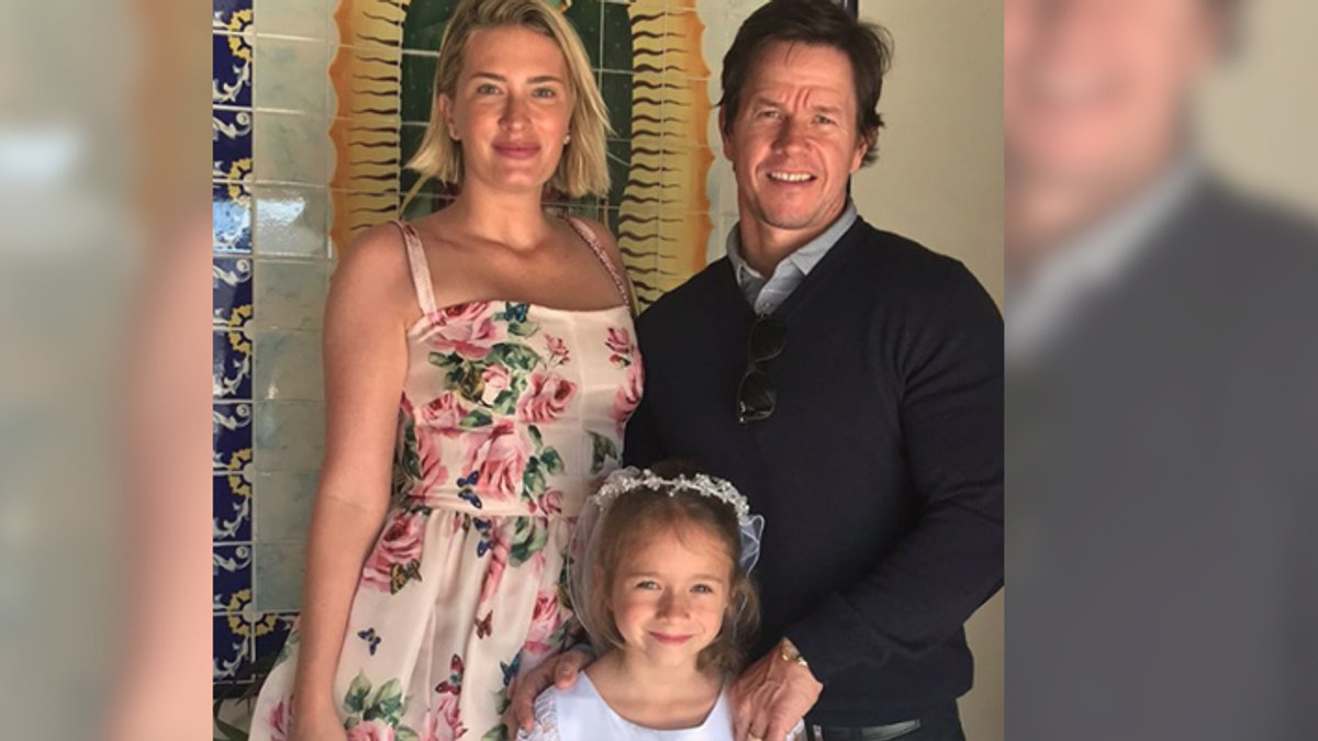 WAHLBERG,COMMUNION