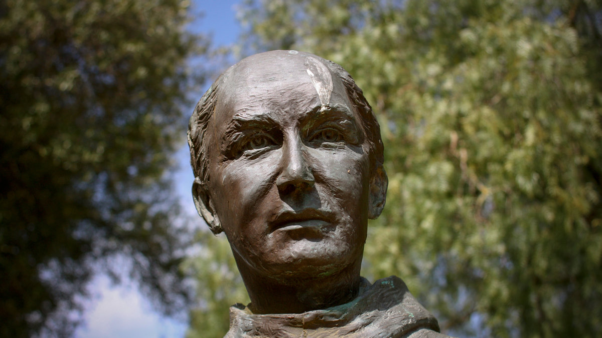 WEB-BLESSED-JUNIPERO-SERRA-Naotake-Murayama-CC