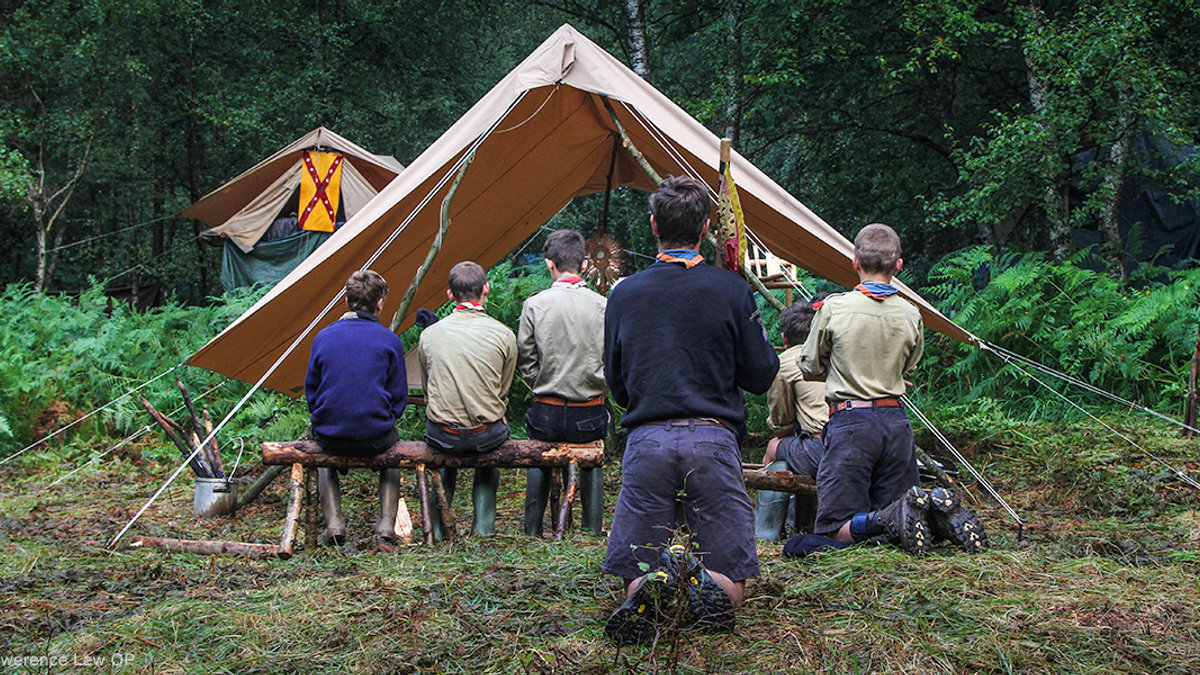 SCOUTS,ADORATION,LISIEUX