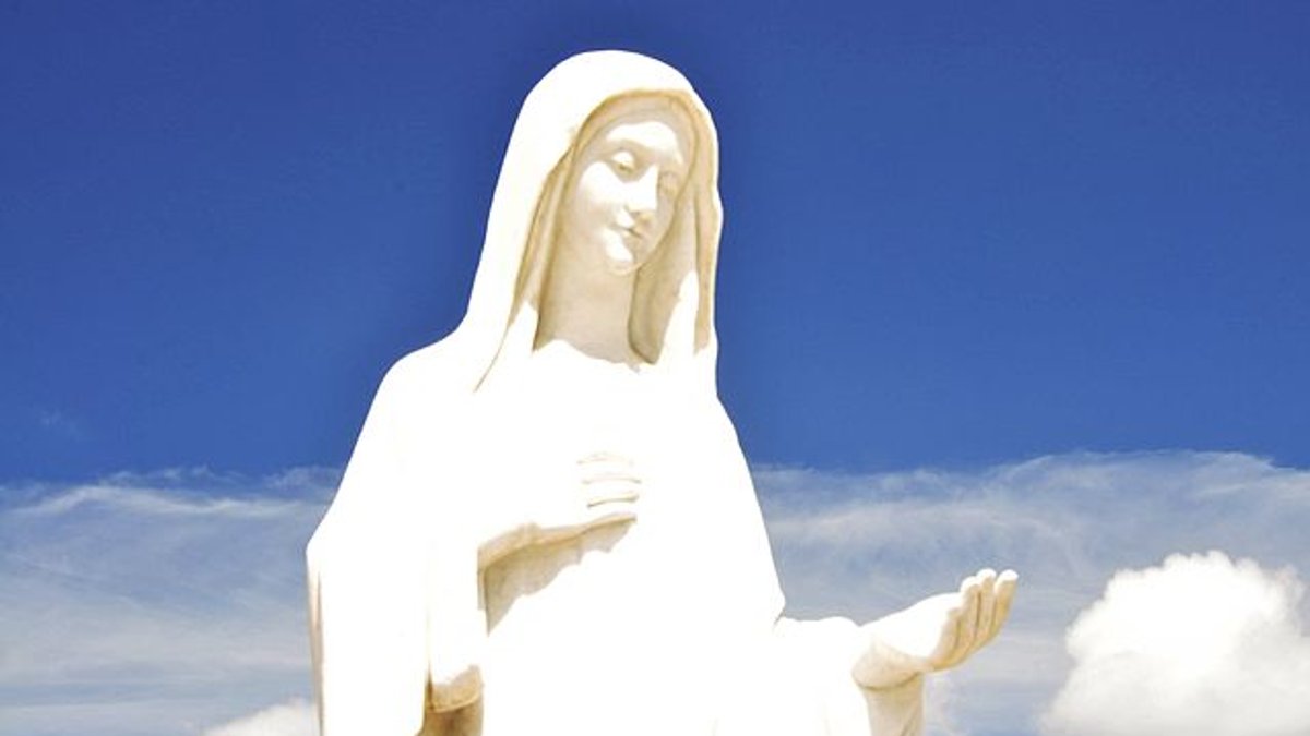 virgin-mary-statue