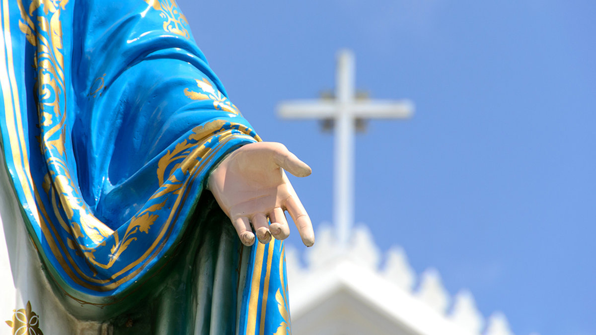 HAND OF VIRGIN MARY STATUE