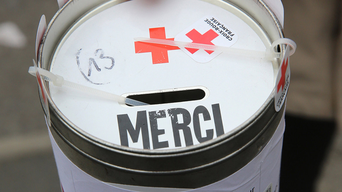 WEB3 – RED CROSS DONATION BOX – Godong-FR558762B