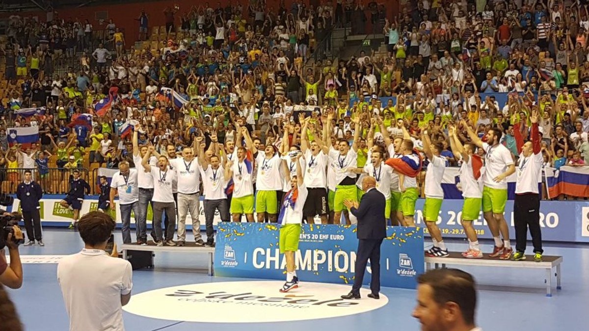 SLOVENIA JUNIOR HANDBALL TEAM