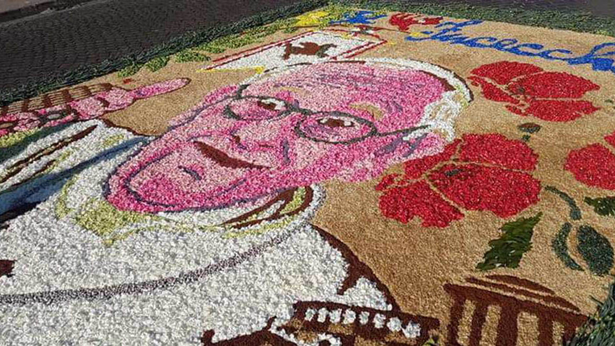 FLOWERS,POPE