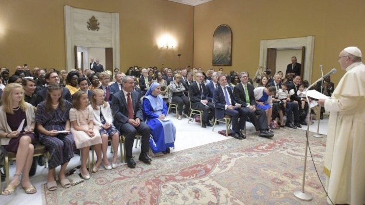 Papa audiência legisladores católicos