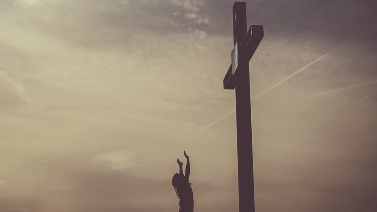 cross-2563924_960_720