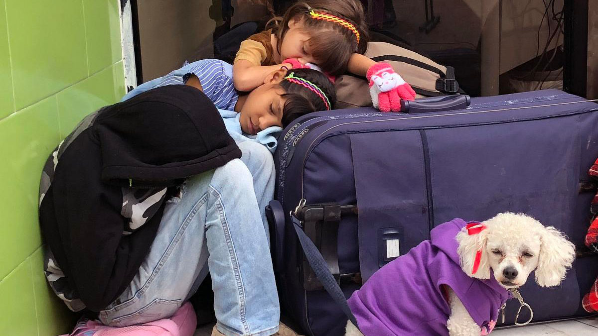 MIGRANTS