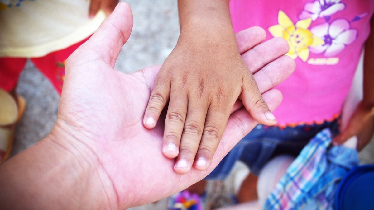 HANDS