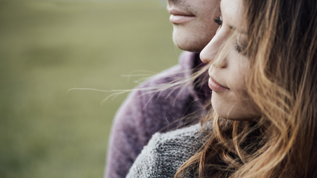 COUPLE,RELATIONSHIP