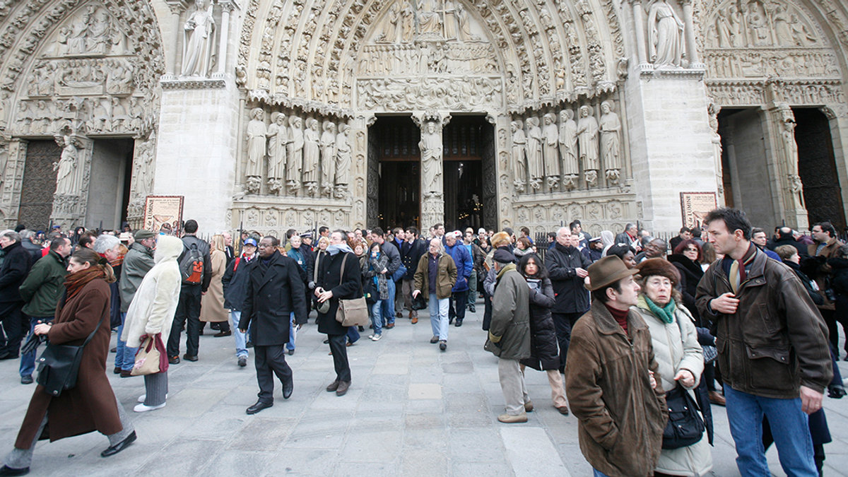EXIT HOLY MASS