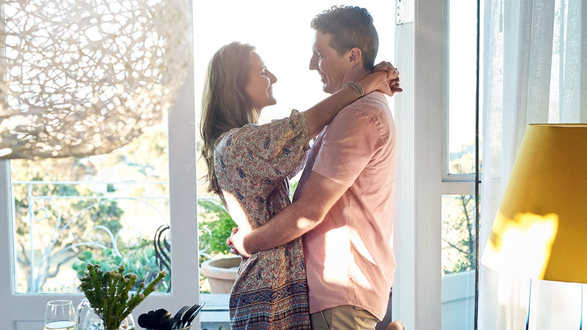 LOVING COUPLE