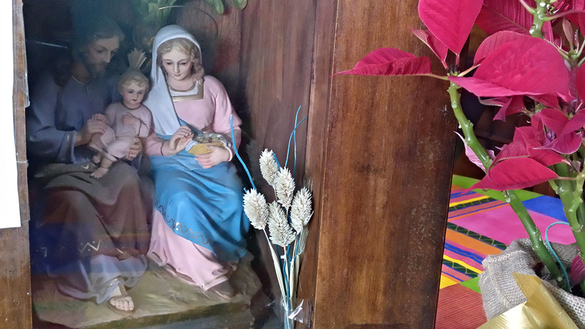 HOLY FAMILY