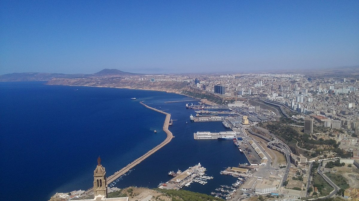 SANTA CRUZ ORAN