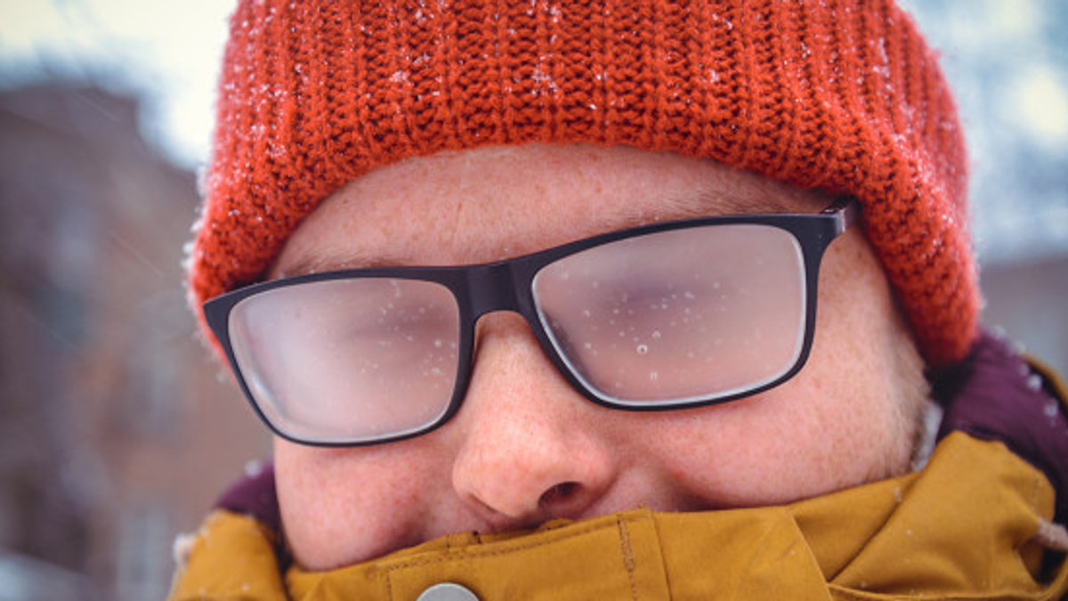 web-winter-cold-glasses-fog-man-vera-petrunina-shutterstock_534432457.jpg w=1200