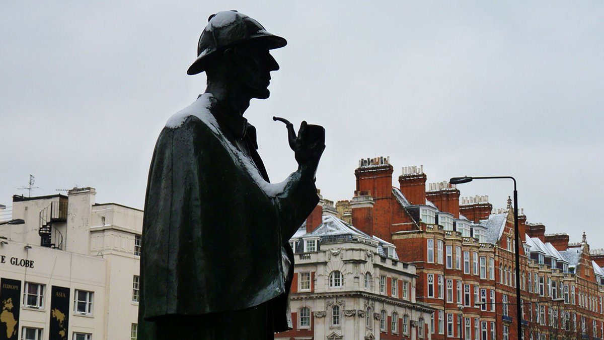 SHERLOCK HOLMES