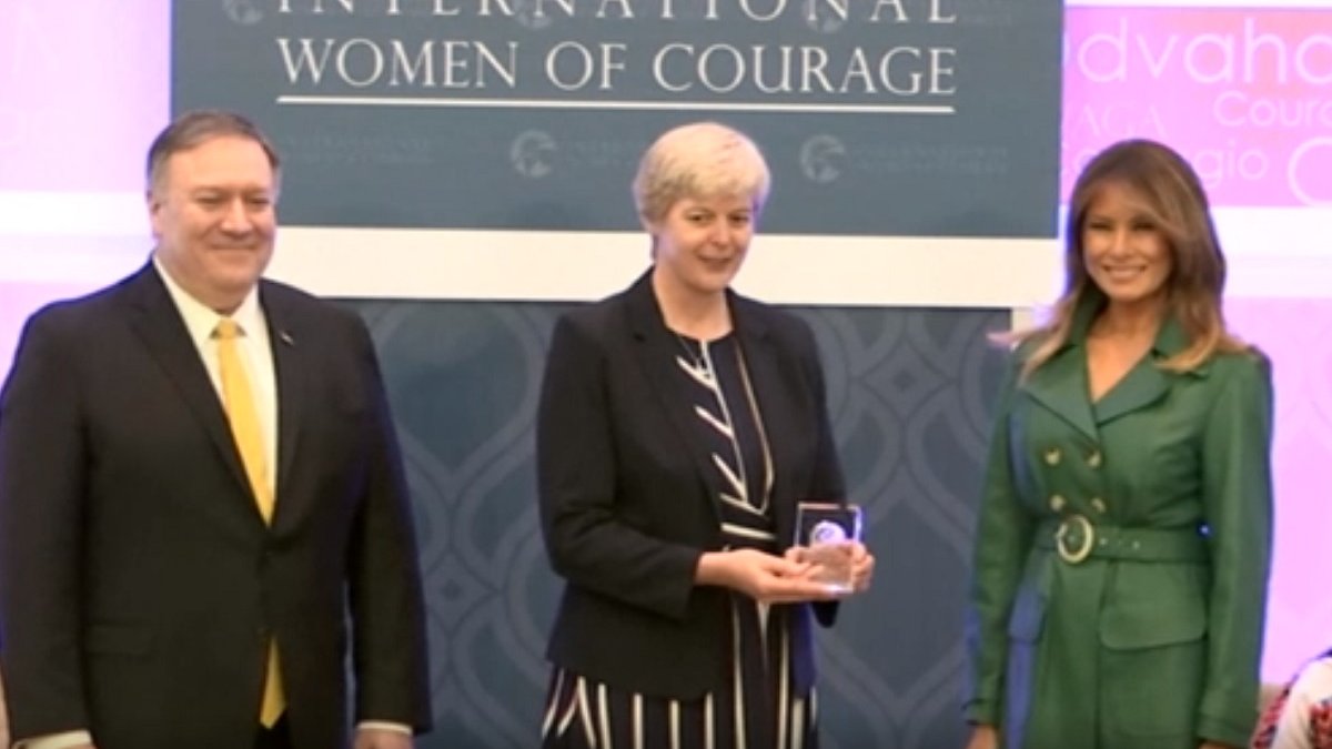 OLRA TRACEY, MELANIA TRUMP
