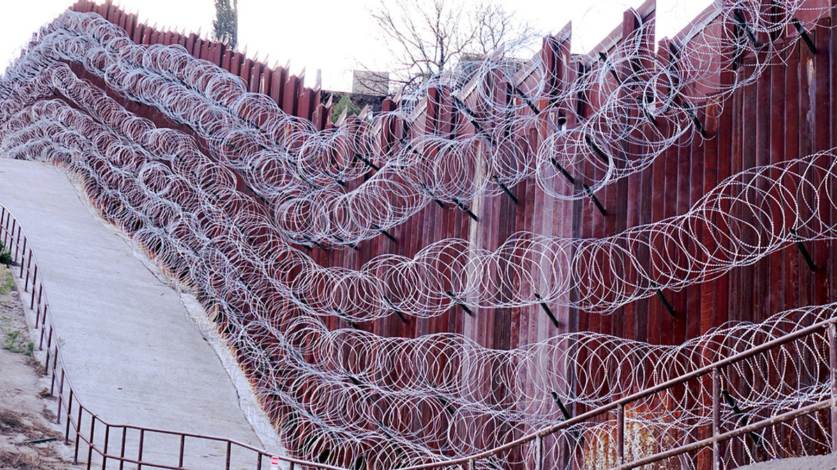 BORDER