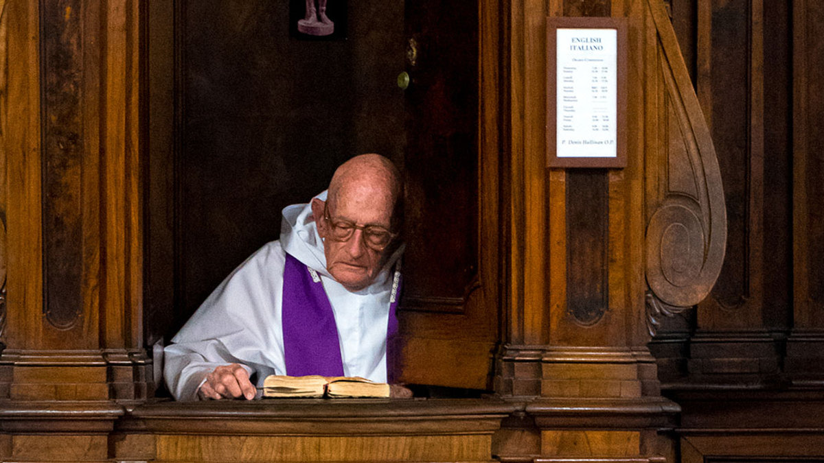 CONFESSIONAL