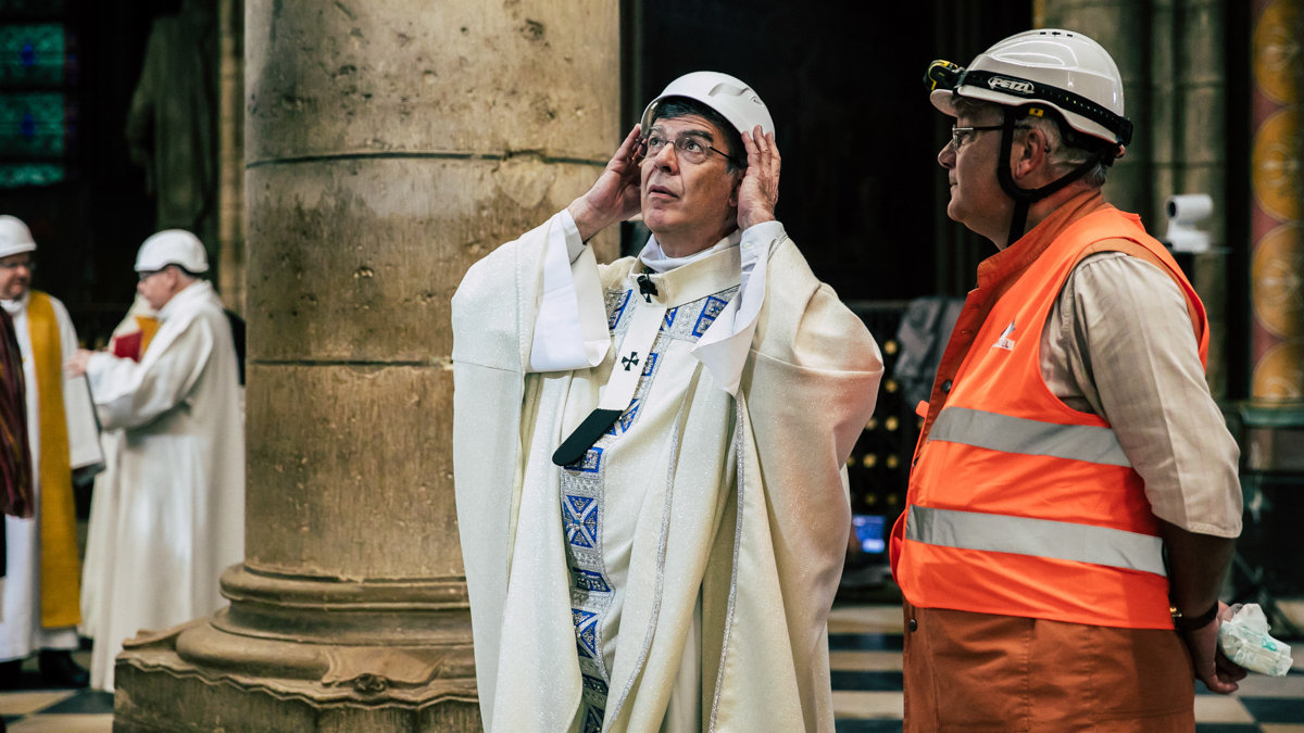 First mass celebrated in Notre-Dame Cathedral