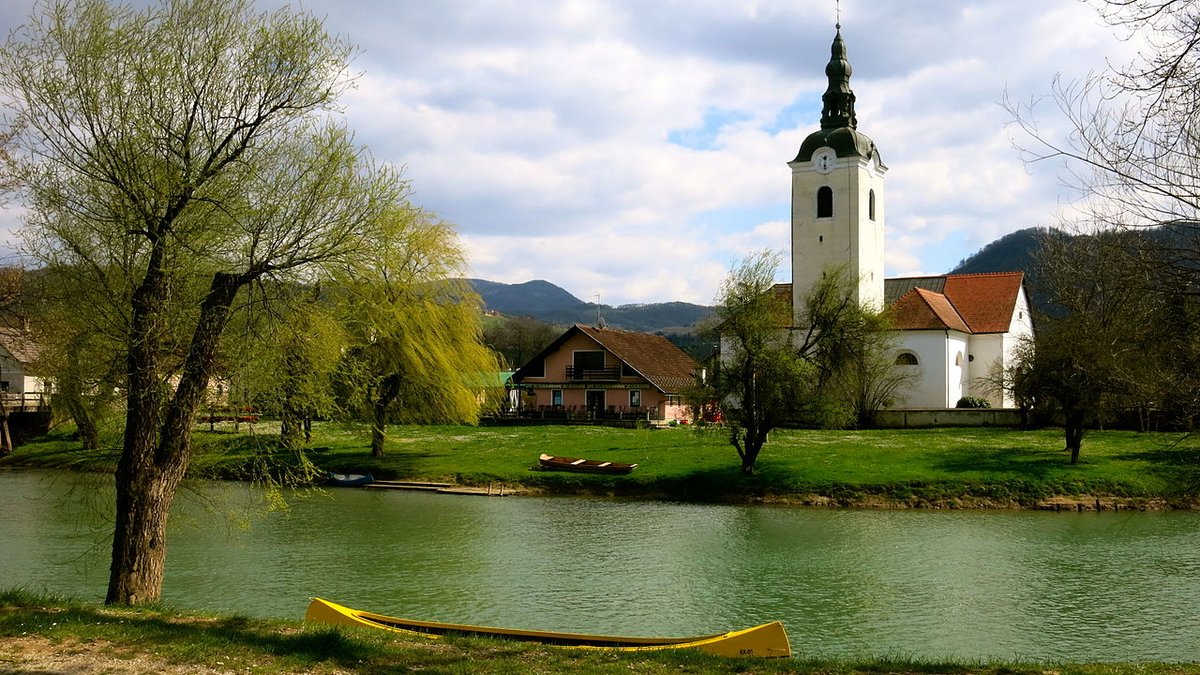 KOSTANJEVICA NA KRKI